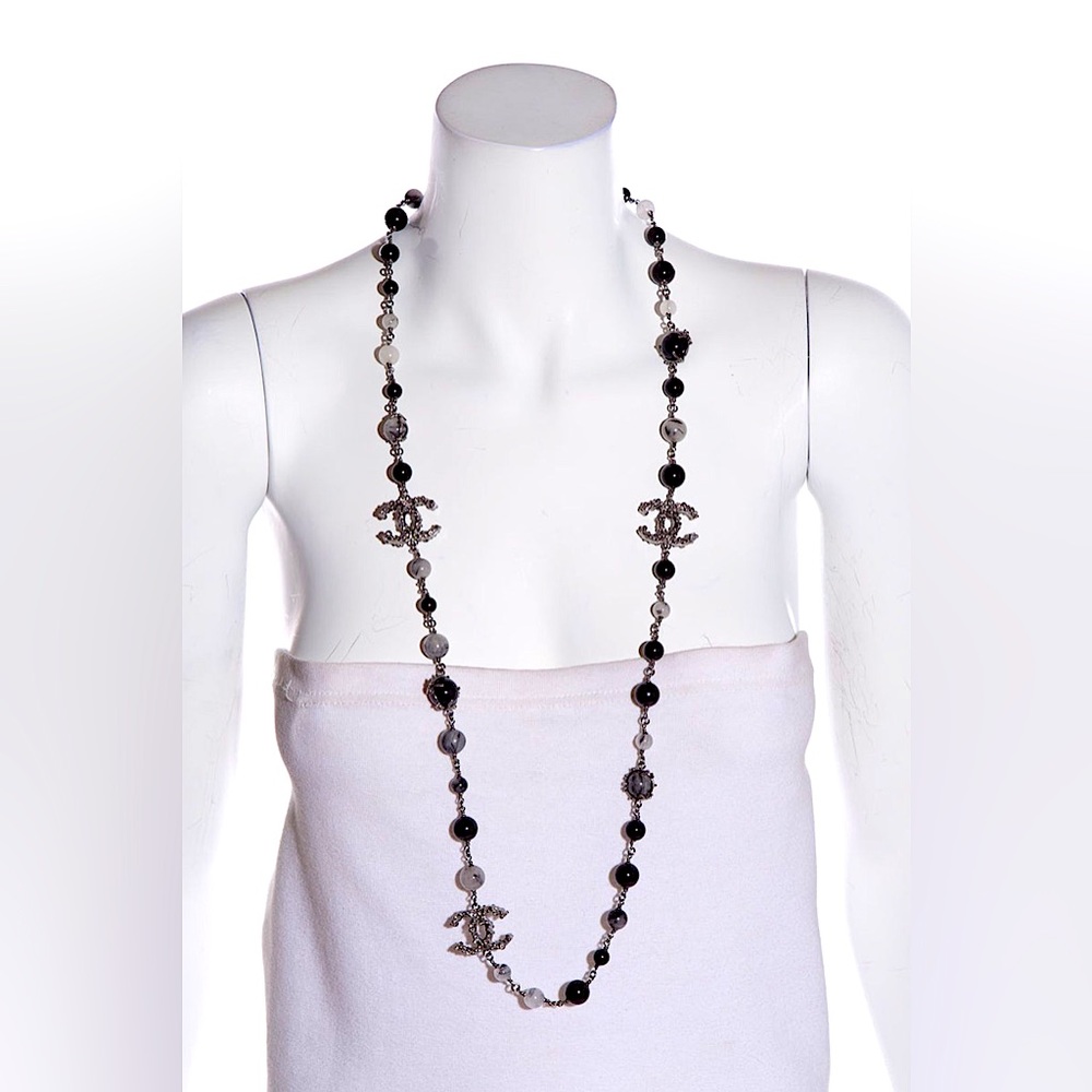 CHANEL Strass & Bead CC Logo Ruthenium-Plated Long Strand necklace w/box & pouch